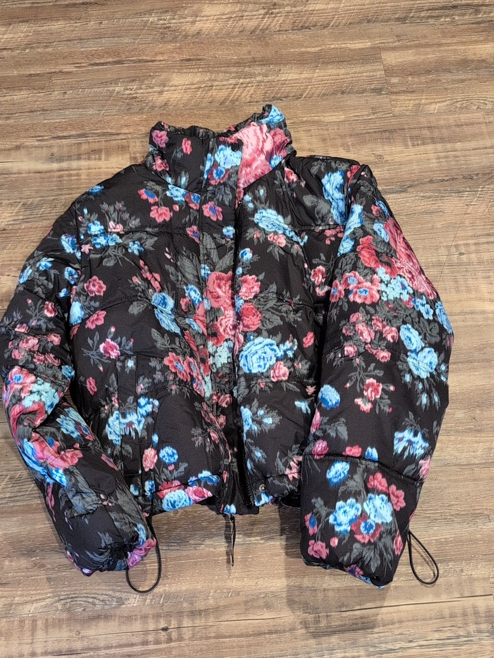 Women's Old Navy Medium Puffer Jacket